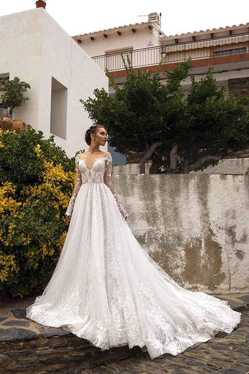 rochie de mireasa ampla