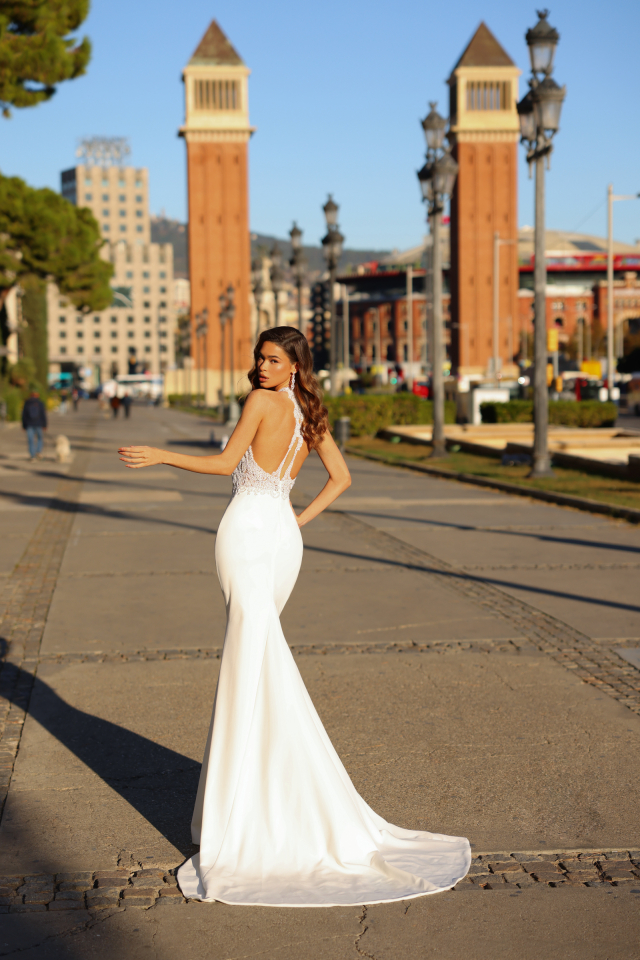 Rochie de Mireasă Zyrcon