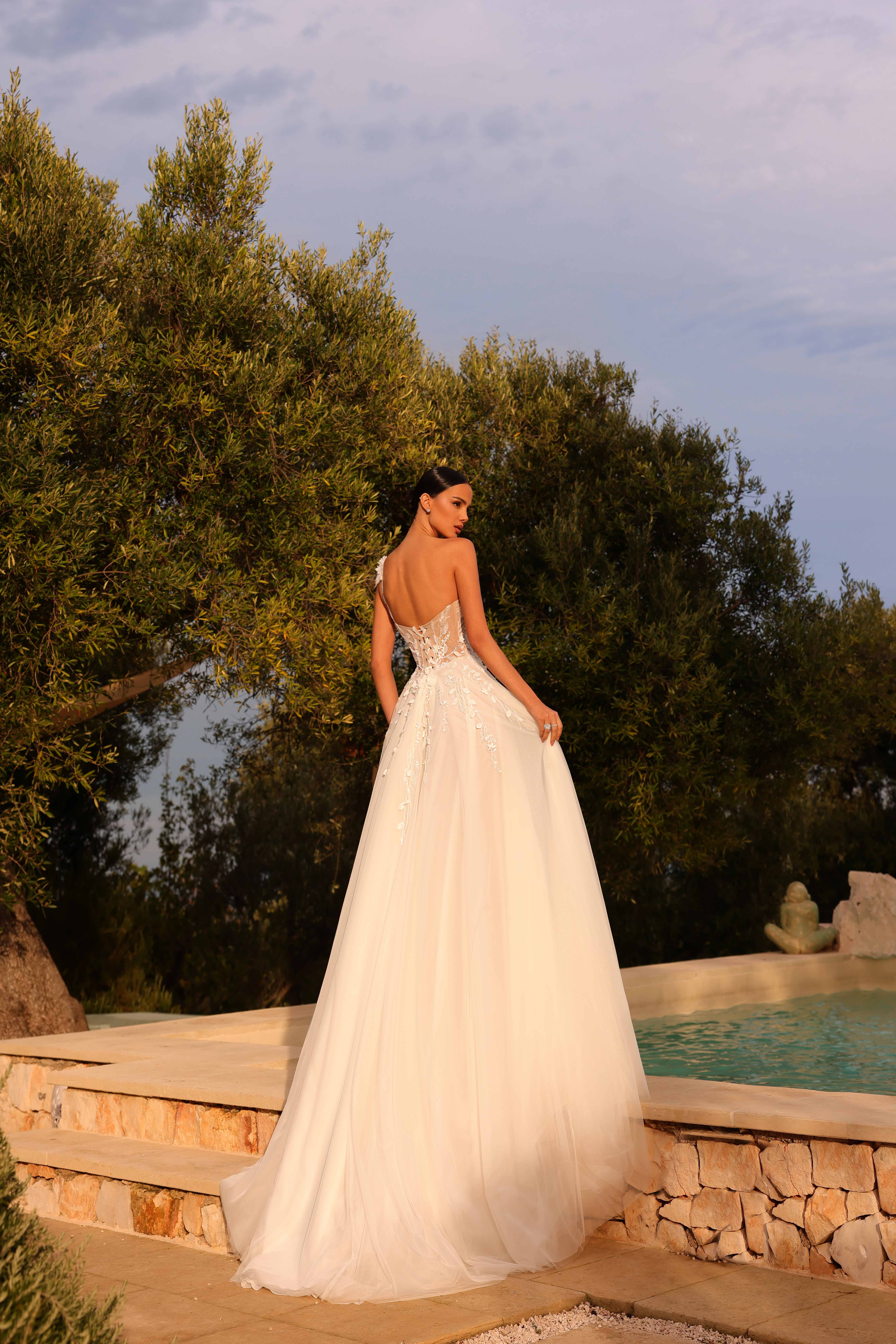 Rochie de mireasă a-line Niki