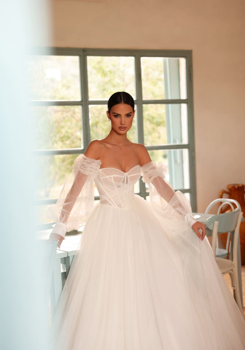 Ce model de rochie de mireasă alegi dacă ești însărcinată: 7 modele de rochii pentru gravide