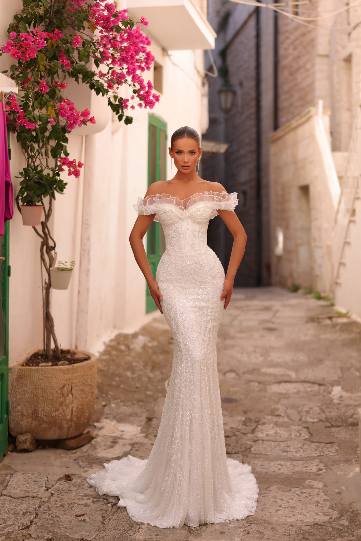 Rochii de mireasă sirenă vs. prințesă: diferențe, avantaje și cum alegi stilul potrivit pentru tine